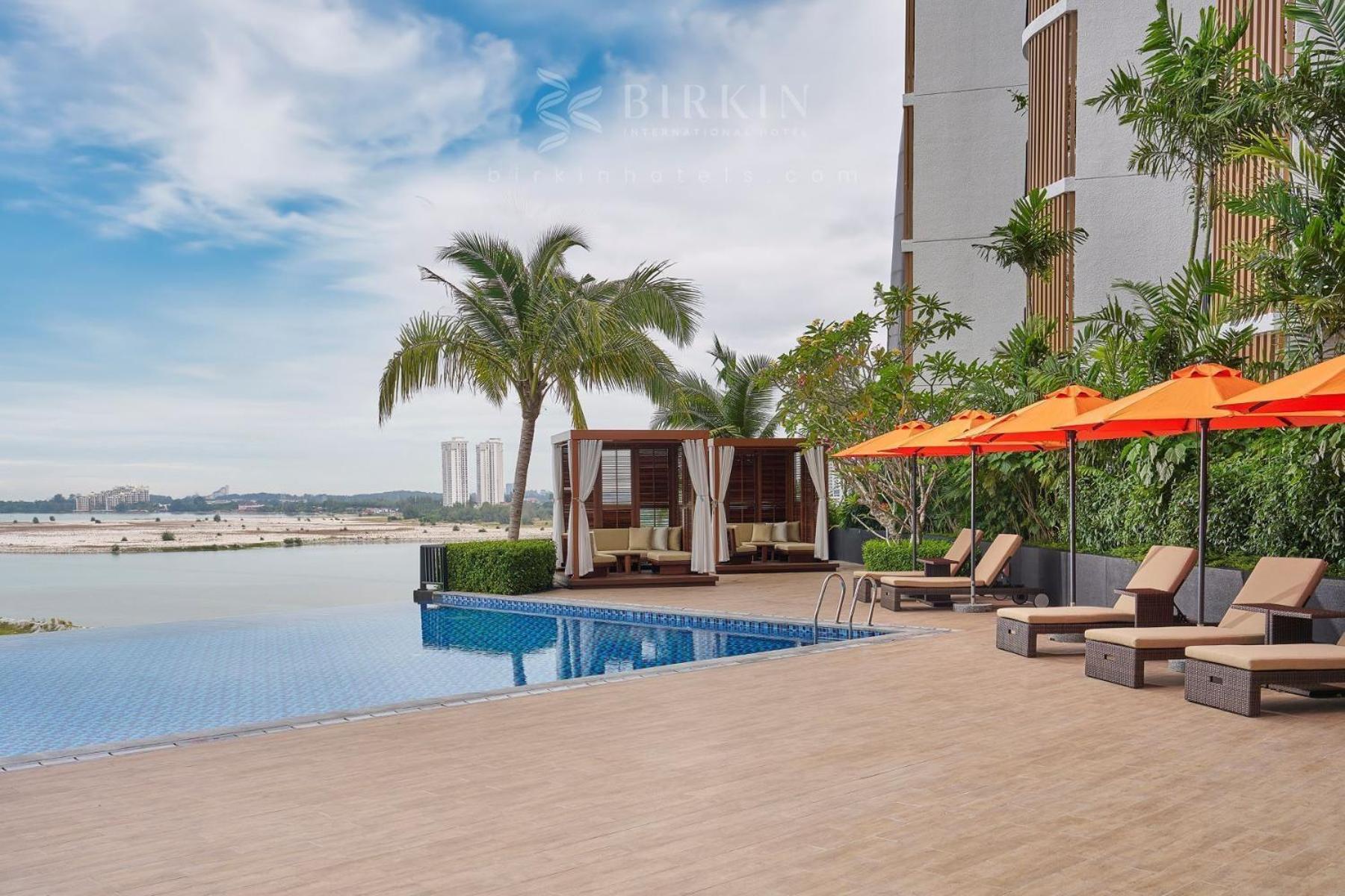 Birkin International Hotel Malacca Bagian luar foto